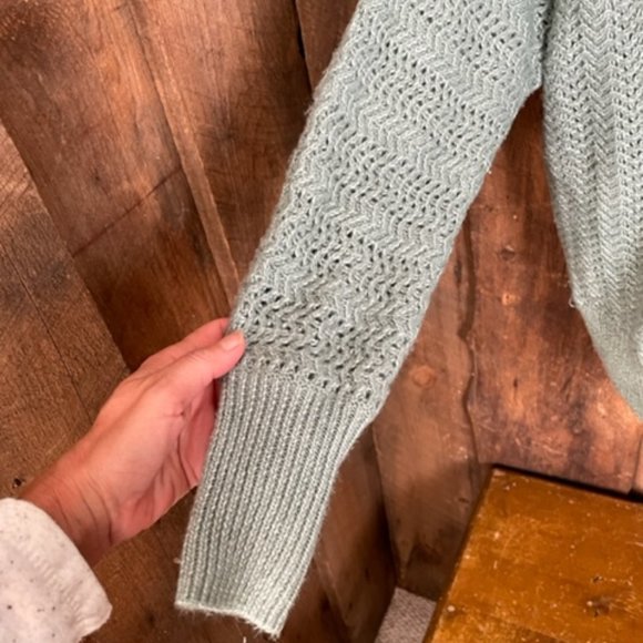 Nicole Miller Mint Green Knit Oversized Sweater - Size X-Small - Picture 5 of 12